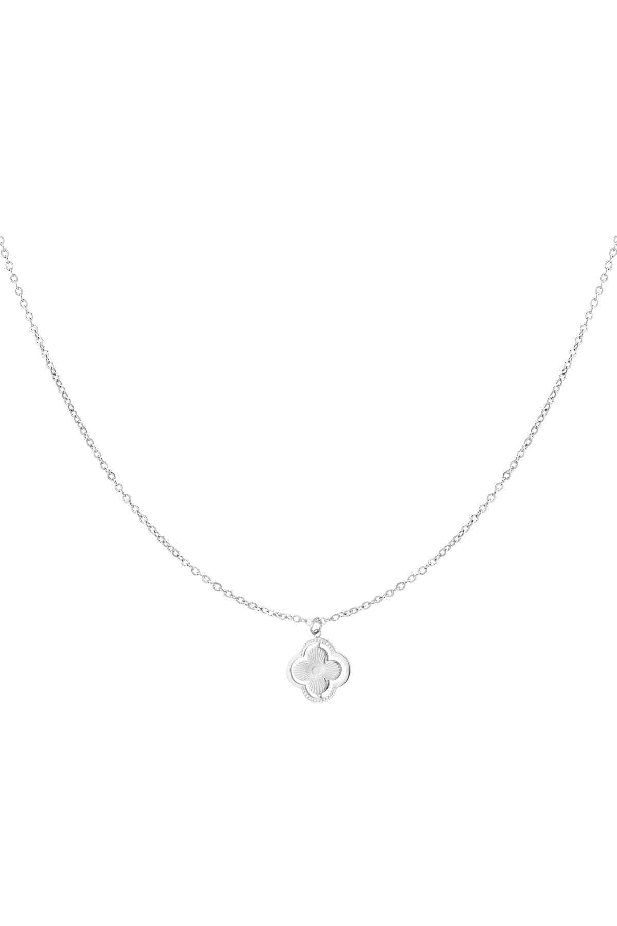 collana con doppio trifoglio