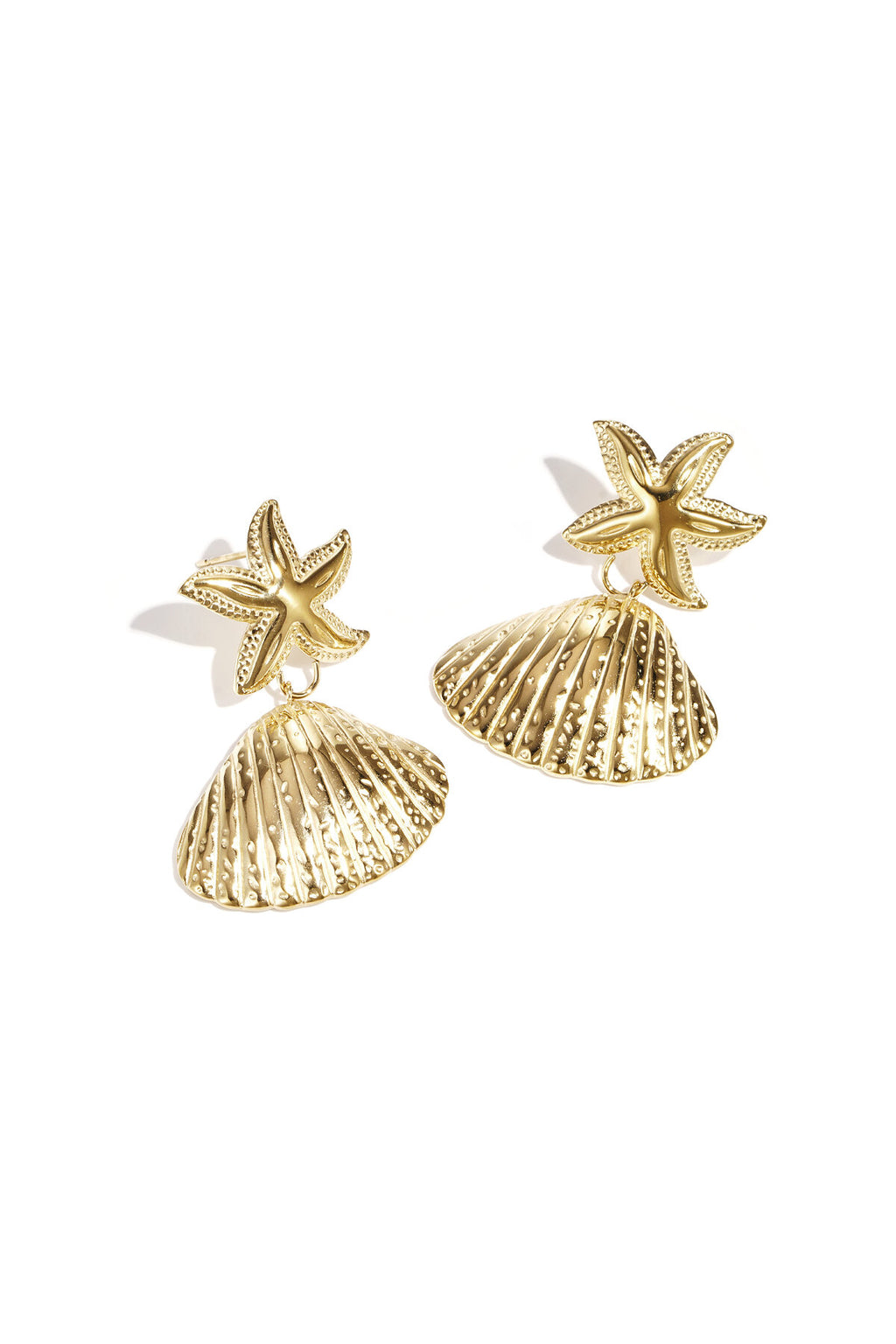 Earrings with starfish and shell
