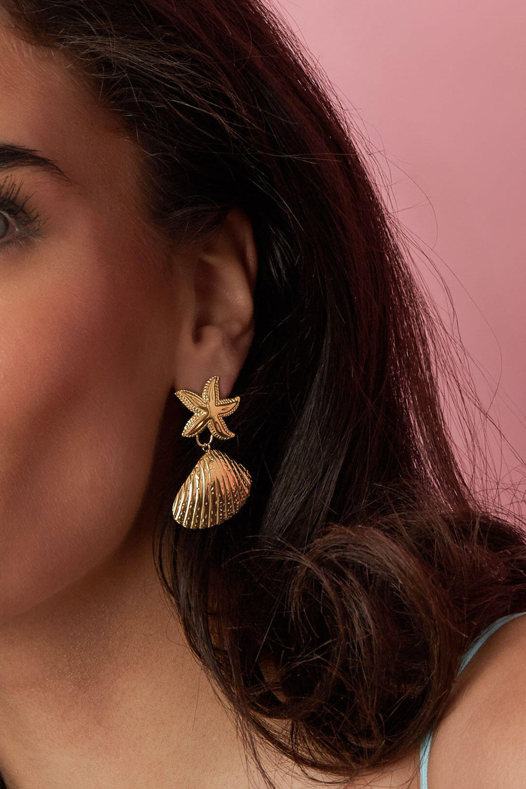 Earrings with starfish and shell